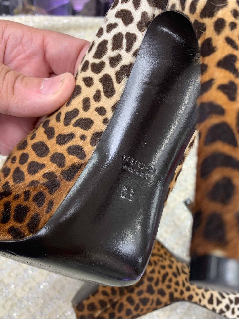 Gucci Women’s Leopard Print Pumps - Brown/Black - Picture 4 of 13